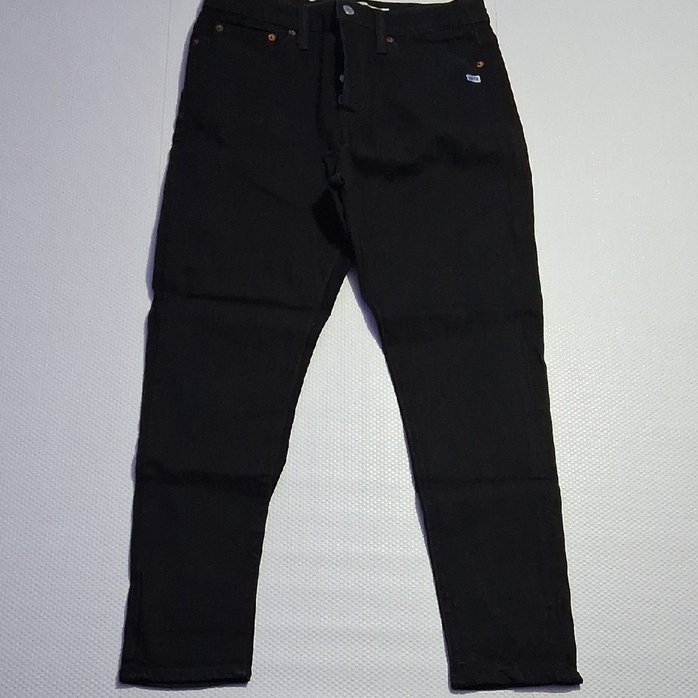 Levi's Women's High-Rise Black Skinny Jeans